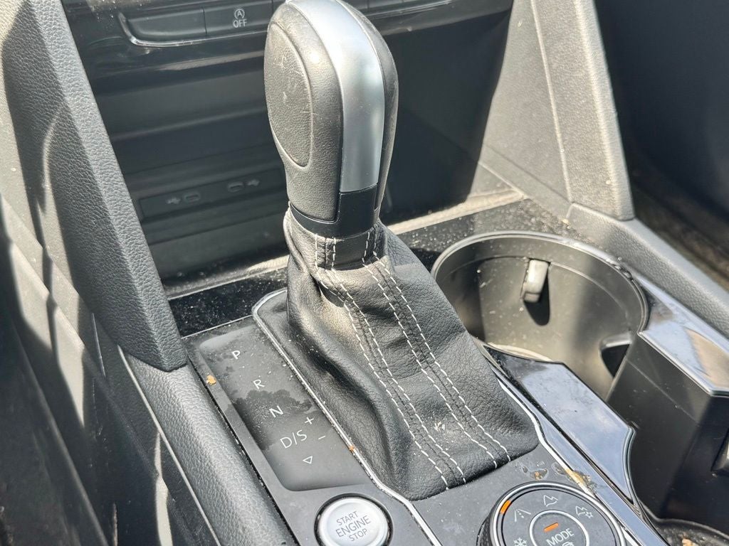 2022 Volkswagen Atlas 2.0T SE w/Technology