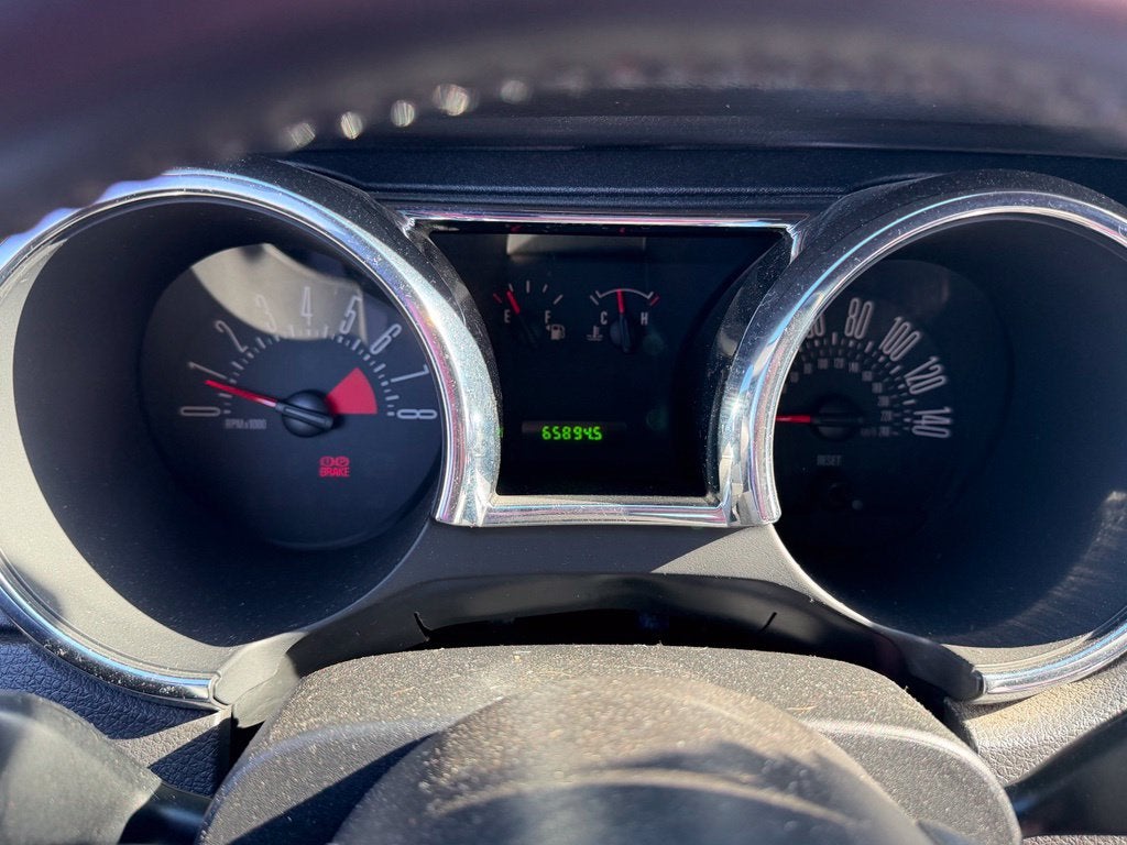 2005 Ford Mustang GT Premium