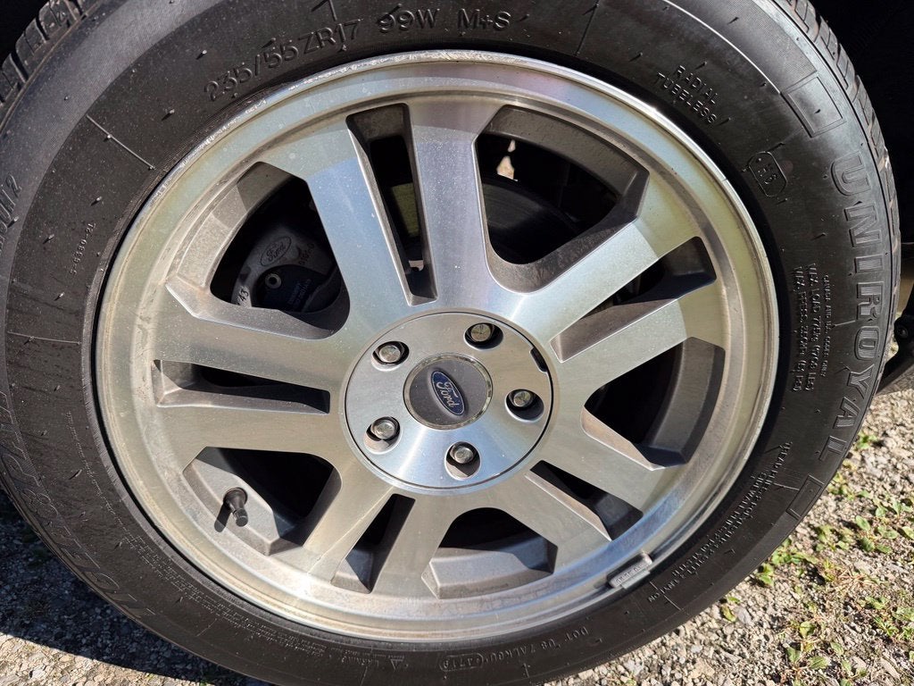 2005 Ford Mustang GT Premium