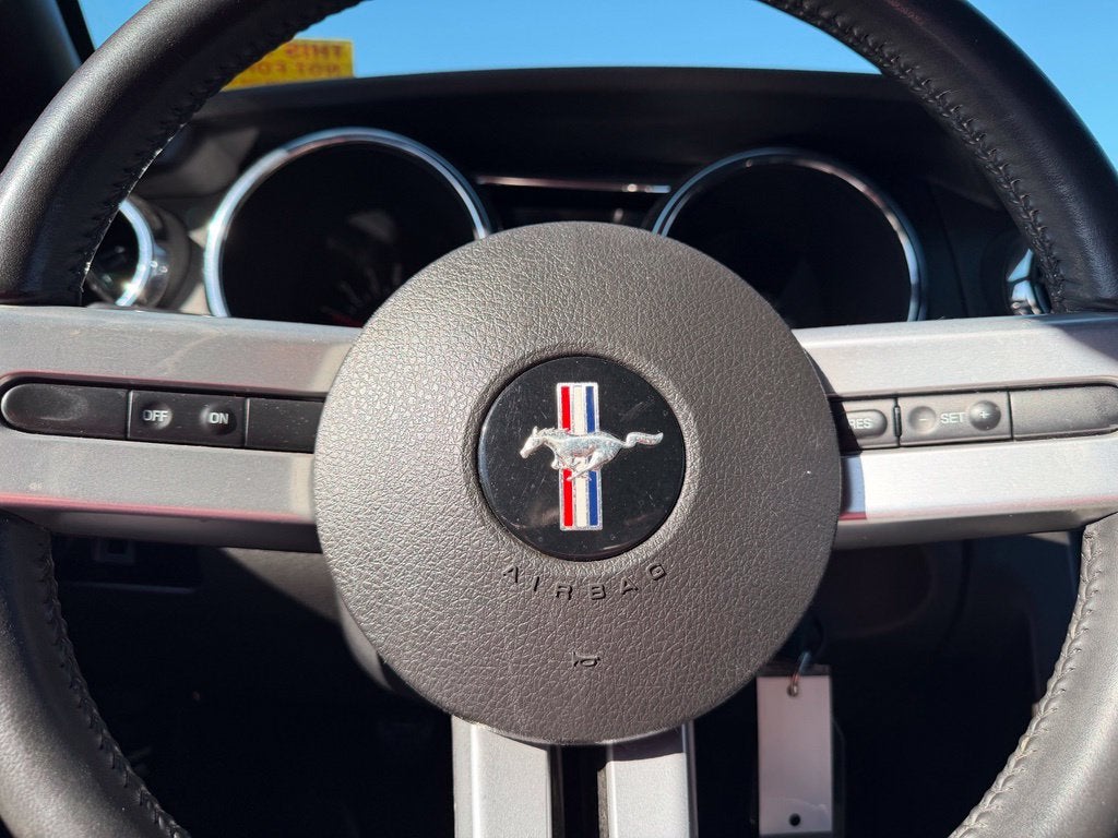 2005 Ford Mustang GT Premium