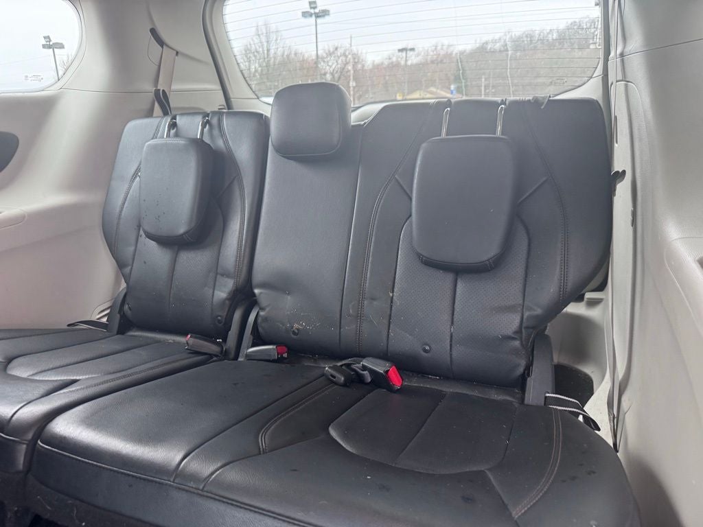 2020 Chrysler Pacifica Touring L