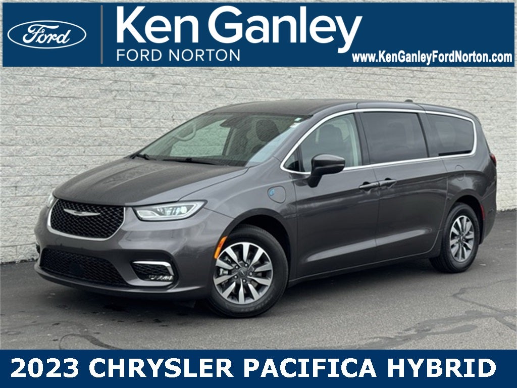 2023 Chrysler Pacifica Hybrid Touring L