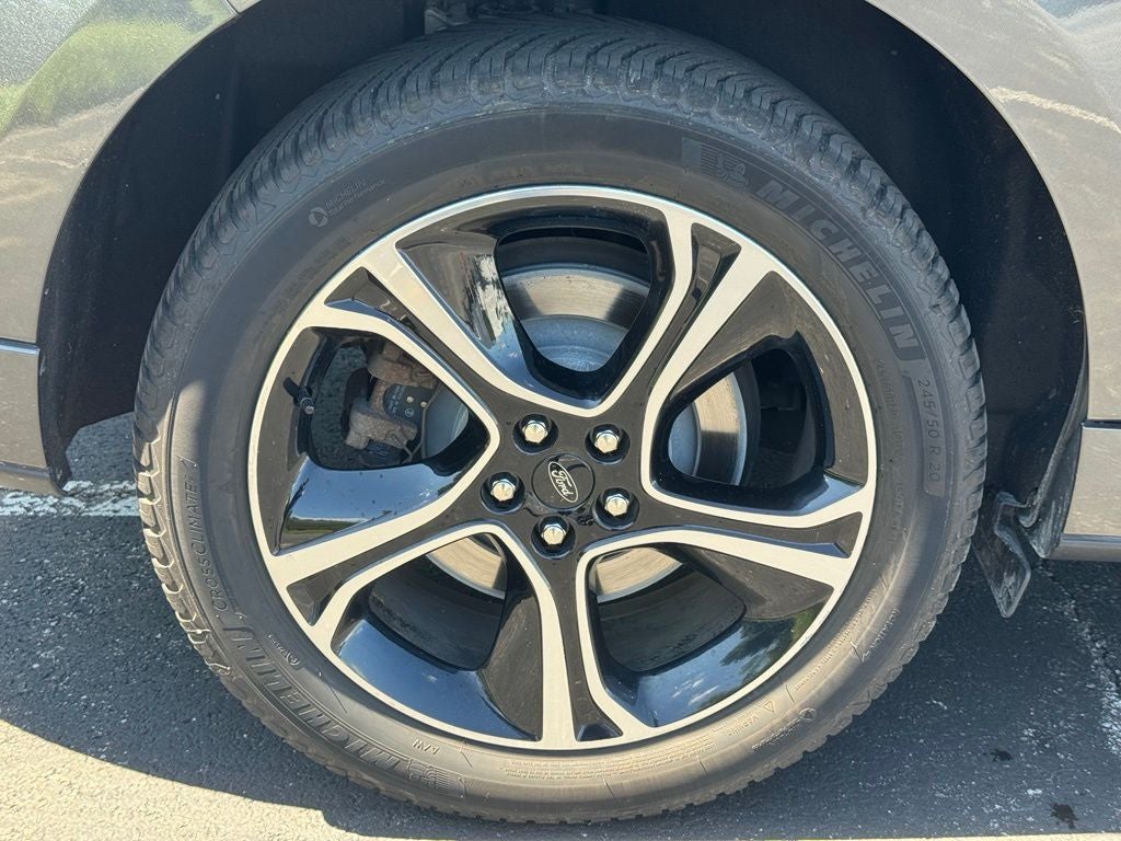 2020 Ford Edge ST