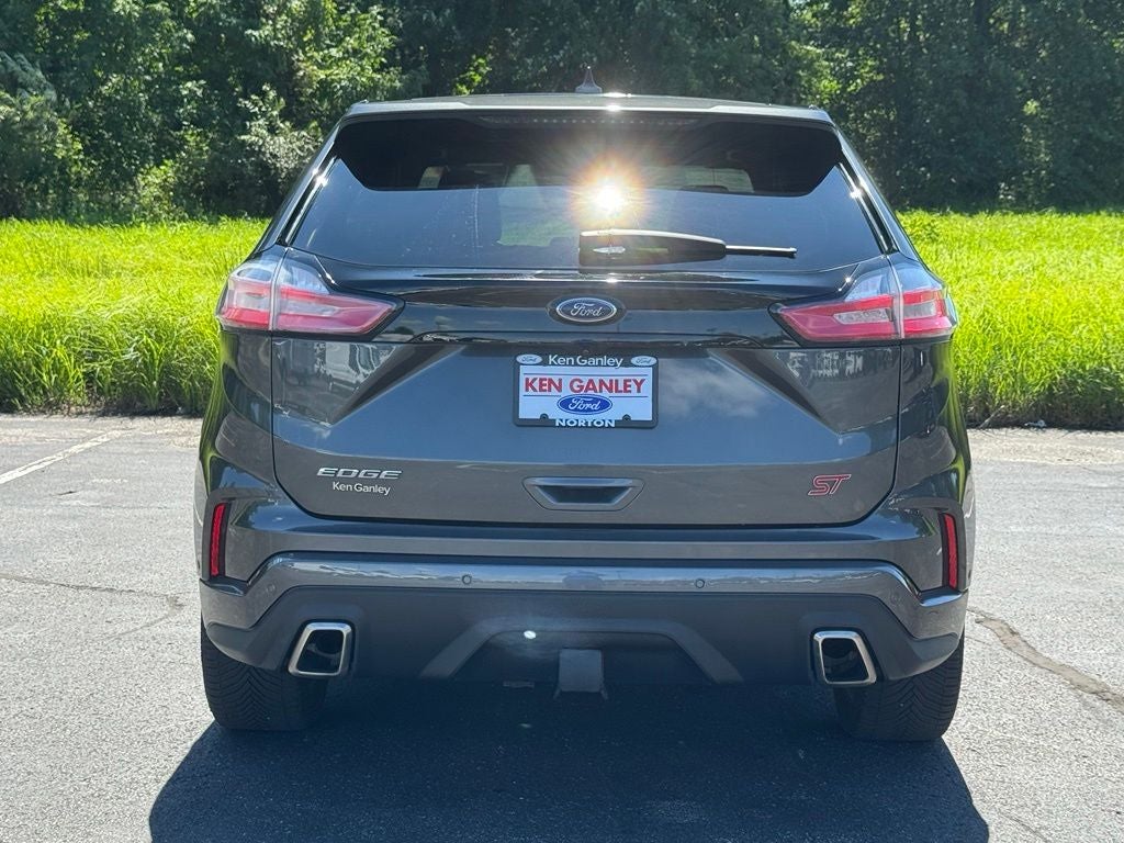 2020 Ford Edge ST