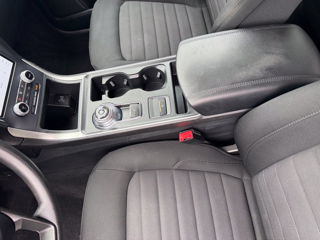 2022 Ford Edge SE