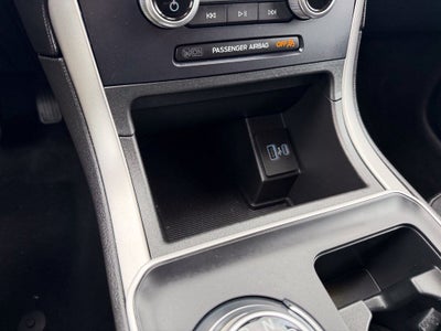 2022 Ford Edge SE
