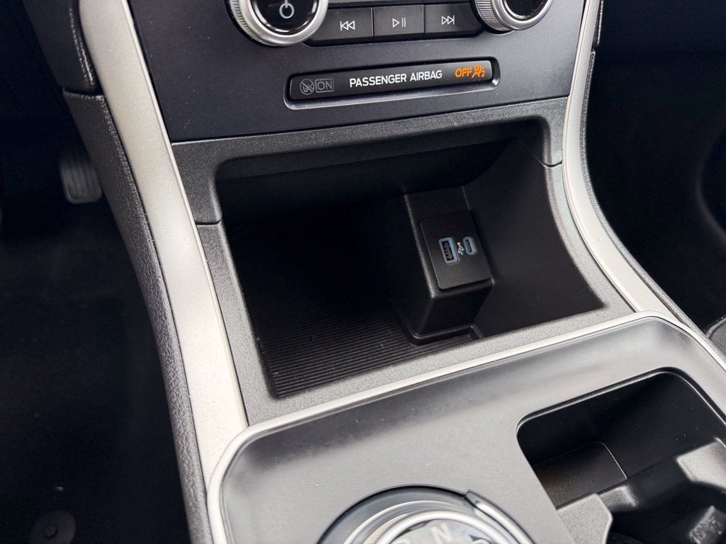 2022 Ford Edge SE