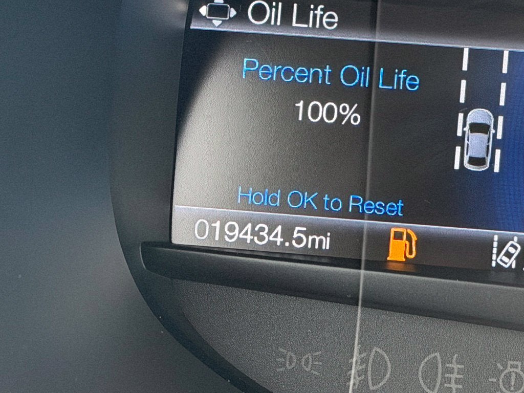 2022 Ford Edge SE