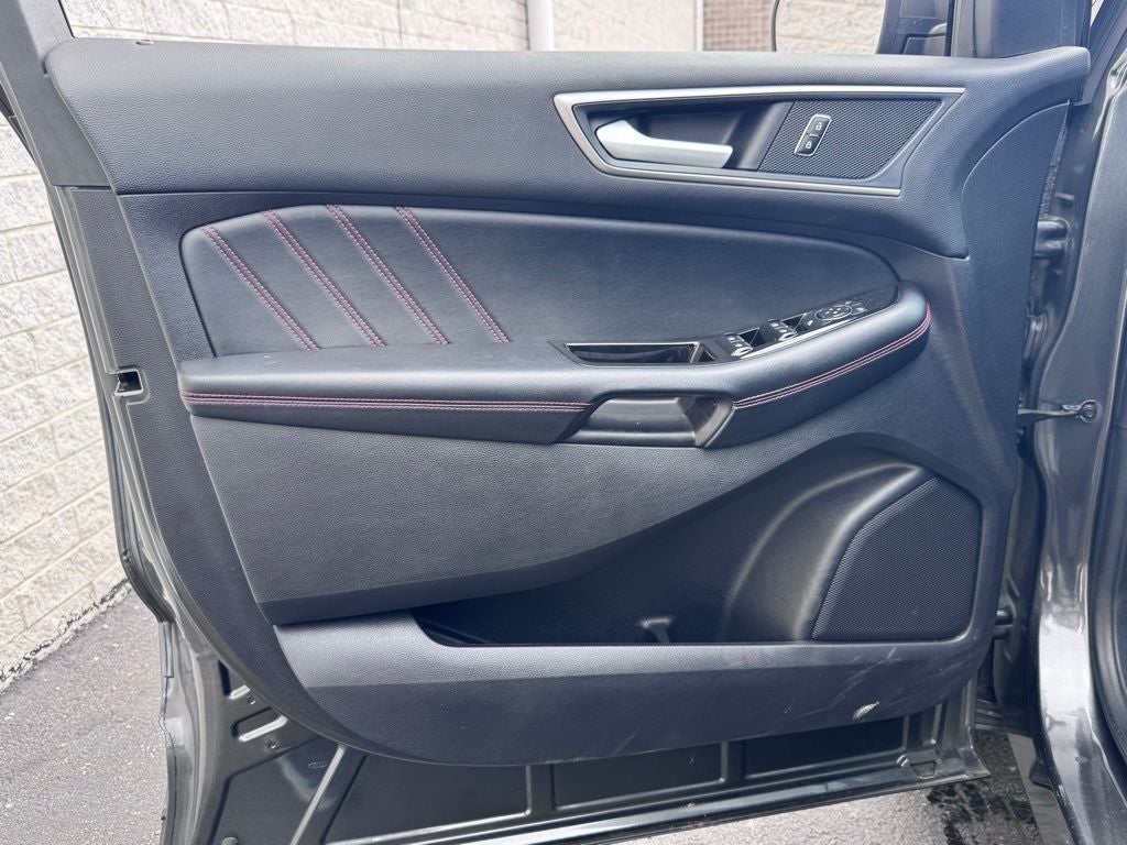 2020 Ford Edge ST Line