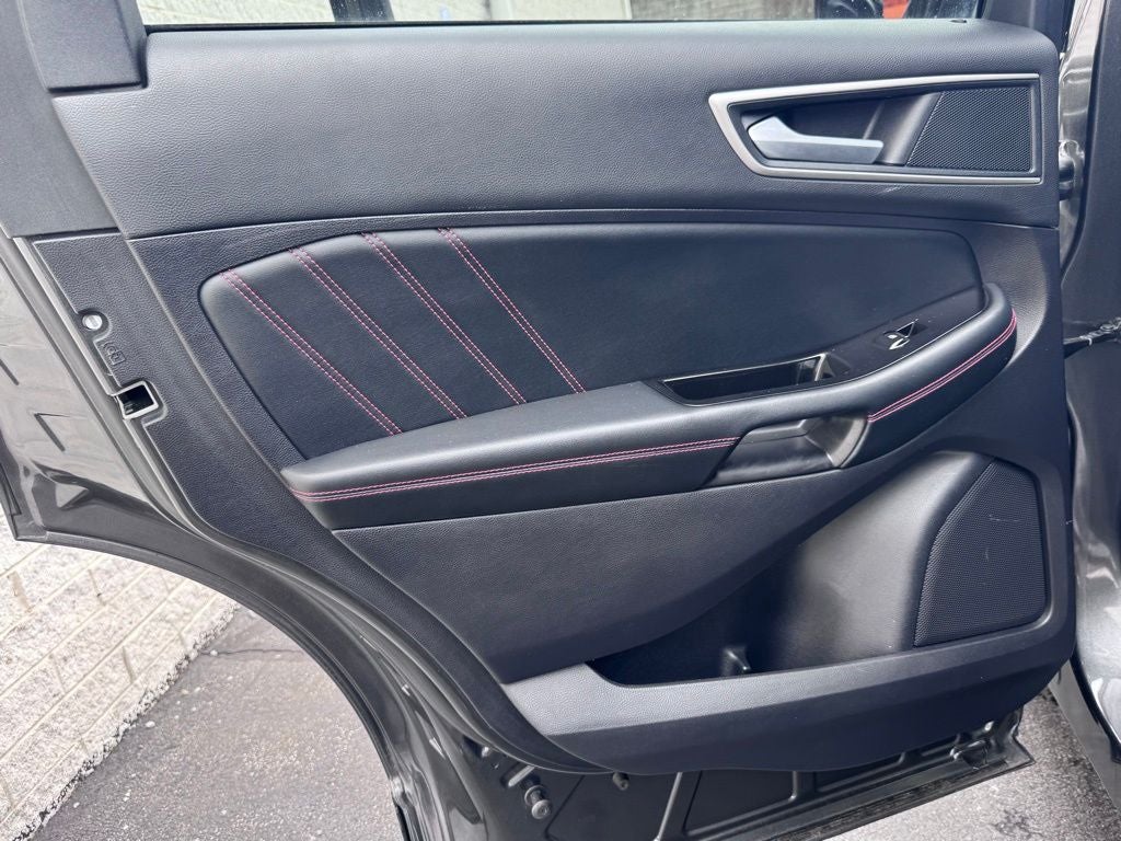 2020 Ford Edge ST Line