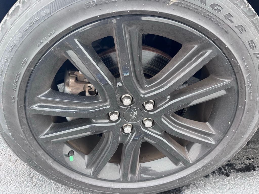 2020 Ford Edge ST Line