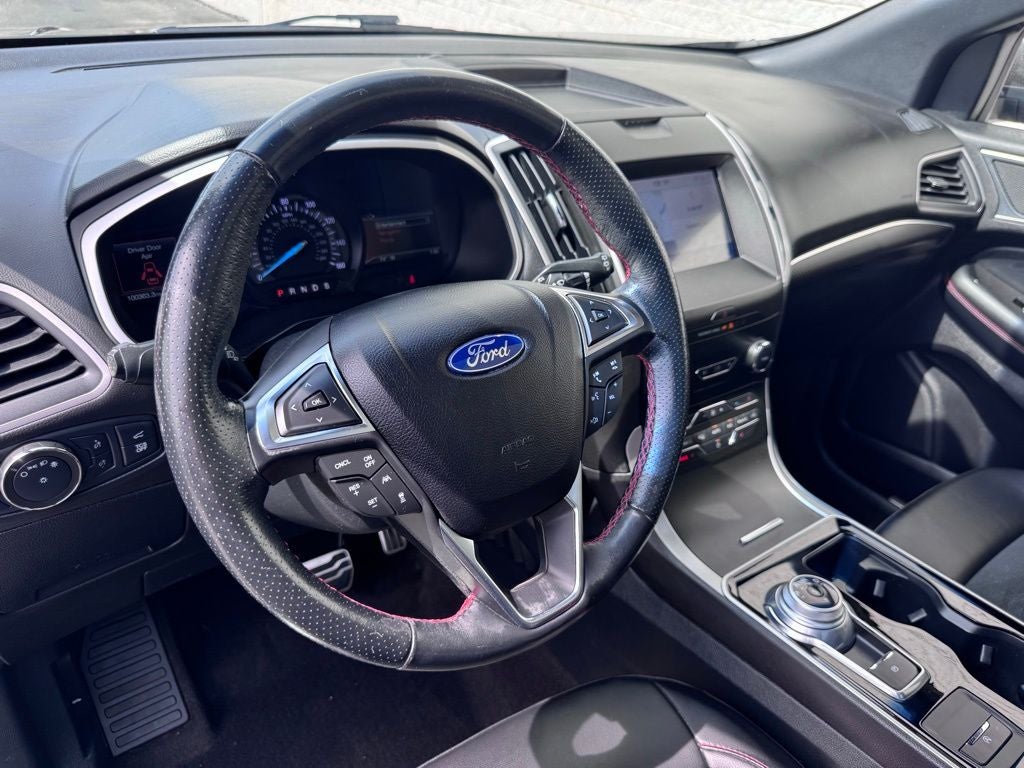 2020 Ford Edge ST Line