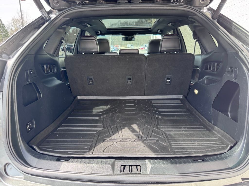 2020 Ford Edge ST Line
