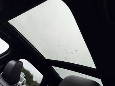 2022 Ford Edge ST Line