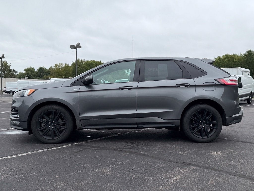 2022 Ford Edge ST Line