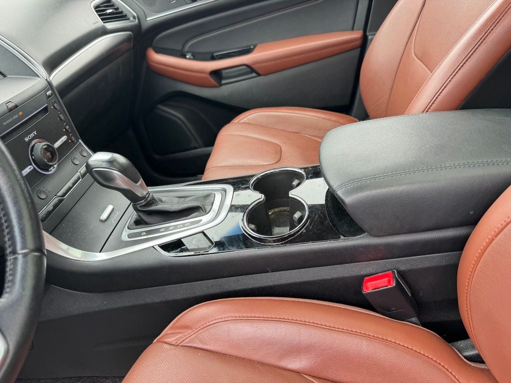 2016 Ford Edge Titanium