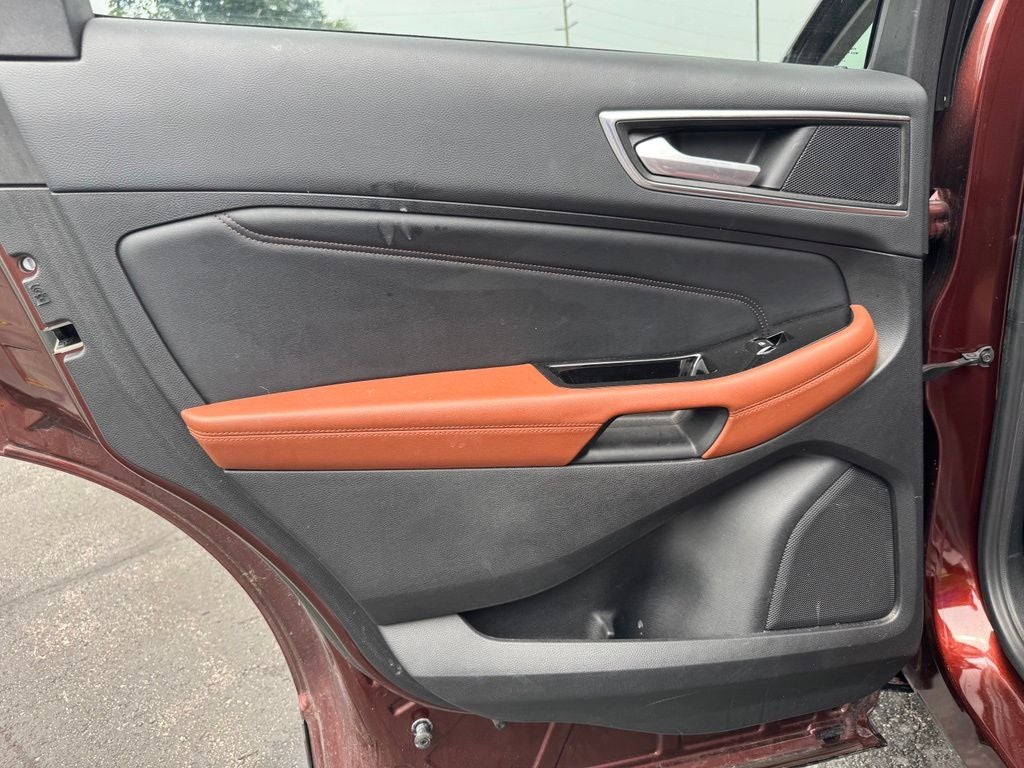 2016 Ford Edge Titanium