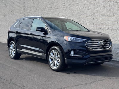 2023 Ford Edge Titanium