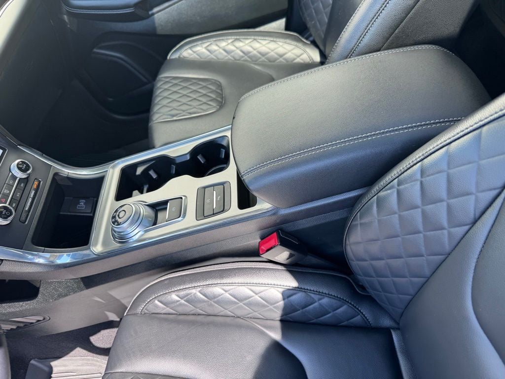 2023 Ford Edge Titanium