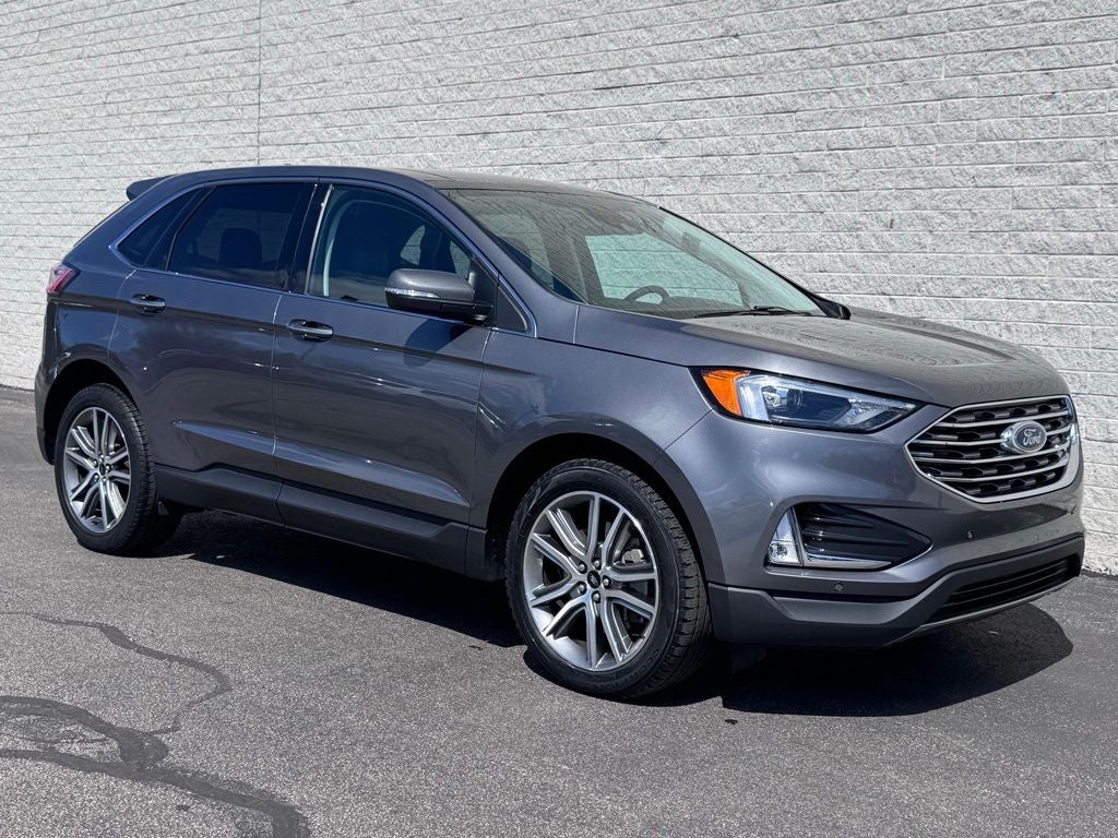 2023 Ford Edge Titanium