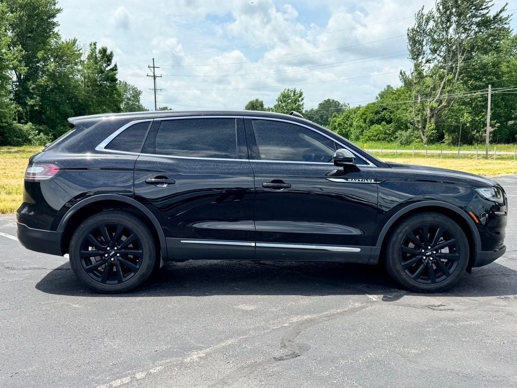 2021 Lincoln Nautilus Reserve