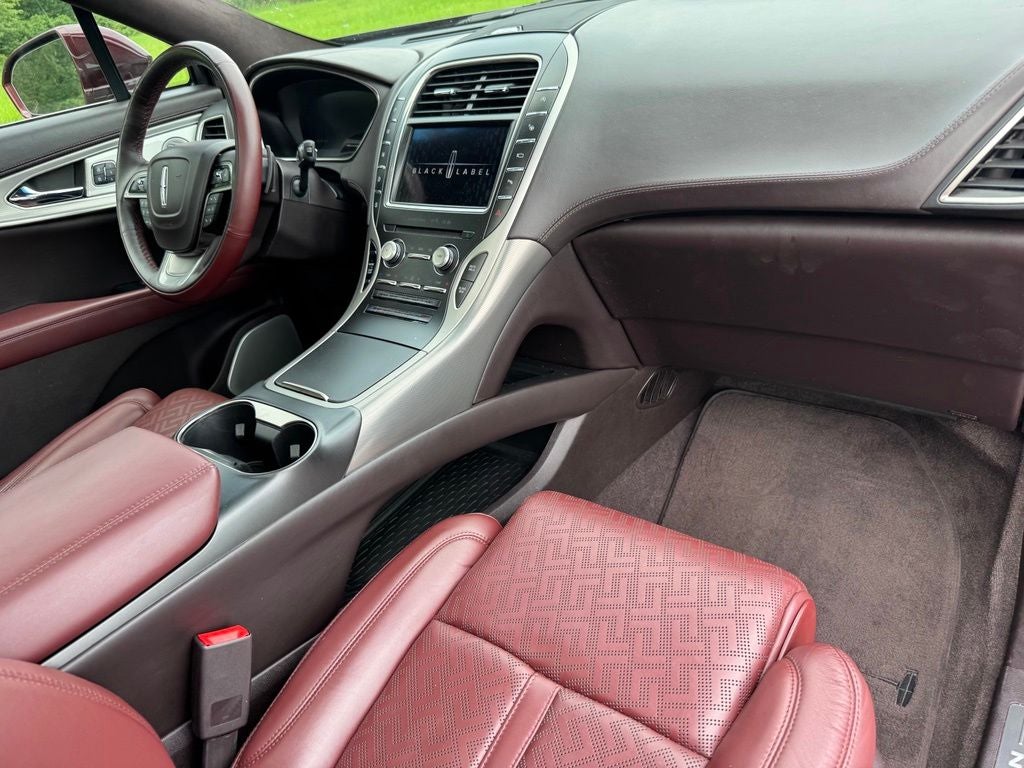 2019 Lincoln Nautilus Black Label