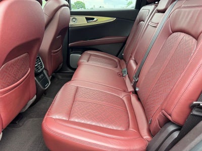 2019 Lincoln Nautilus Black Label