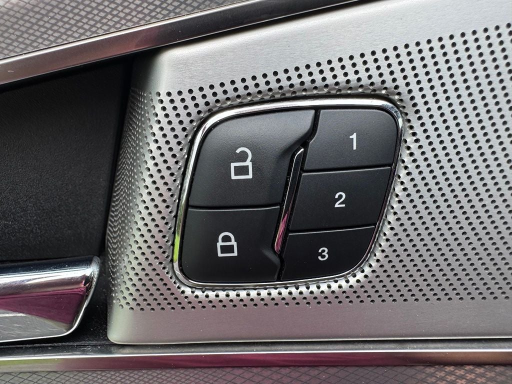 2019 Lincoln Nautilus Black Label
