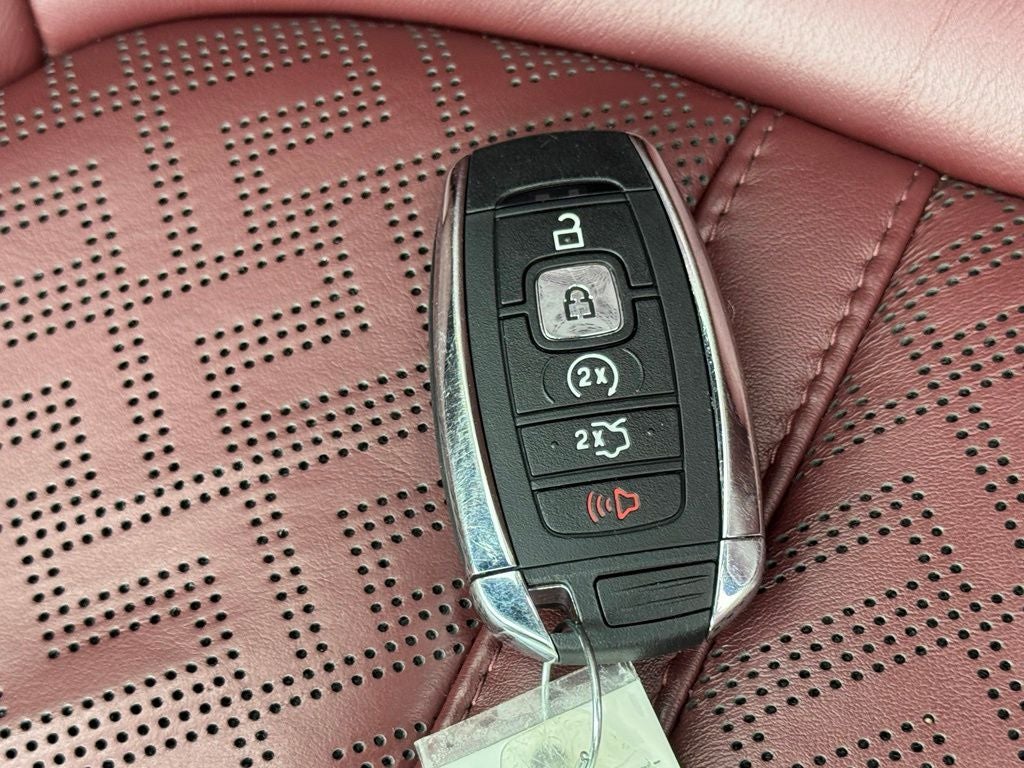 2019 Lincoln Nautilus Black Label