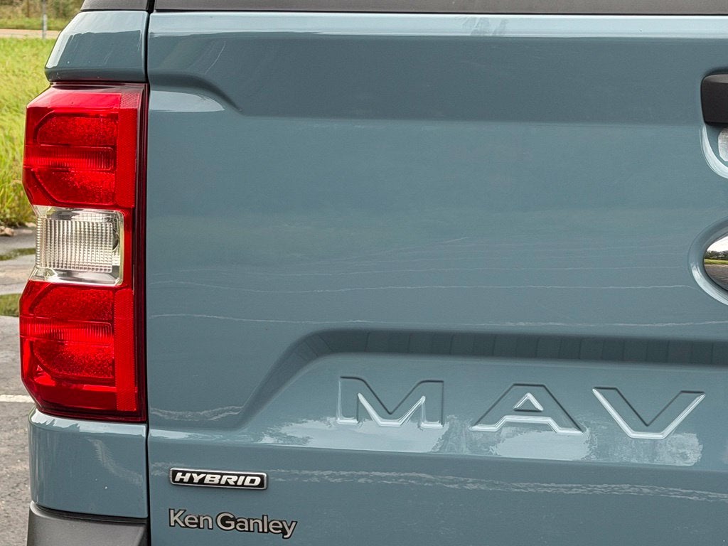 2023 Ford Maverick XL