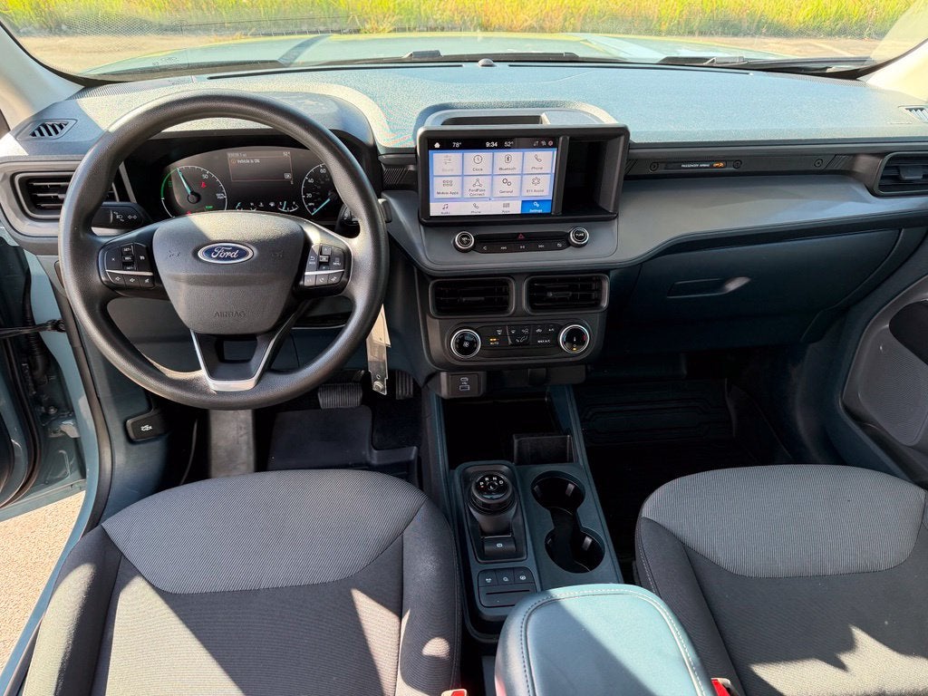 2023 Ford Maverick XL