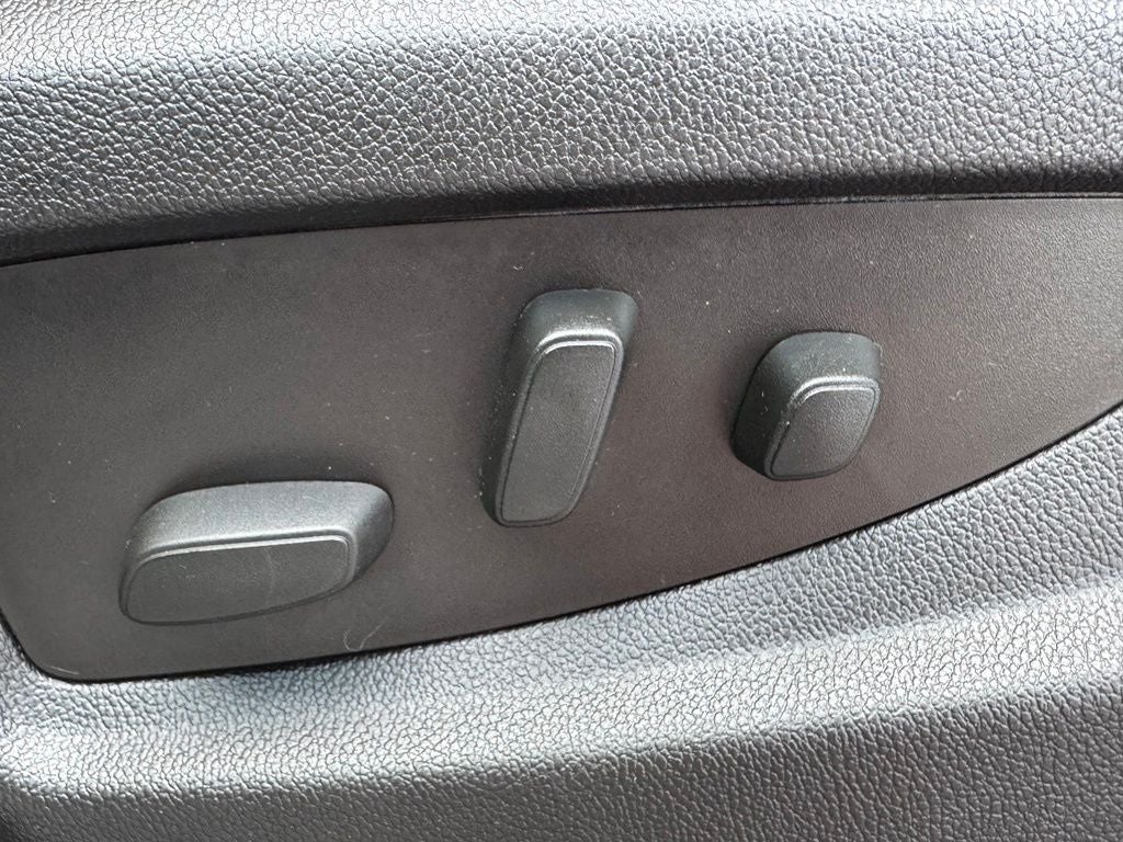 2017 Chevrolet Silverado 1500 LT LT1