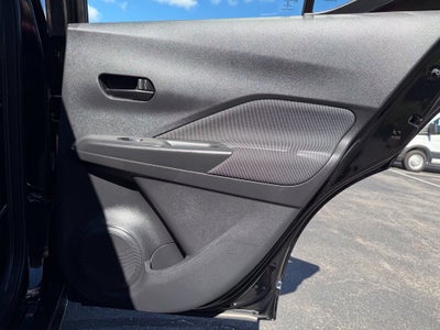 2020 Nissan Kicks S