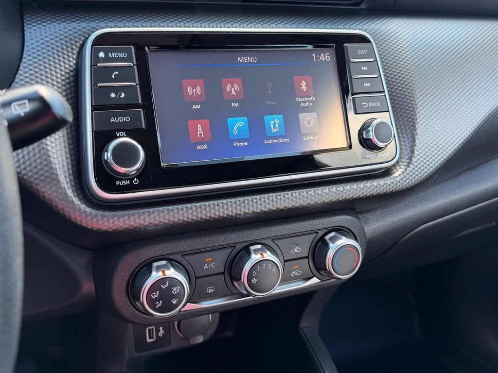 2020 Nissan Kicks S