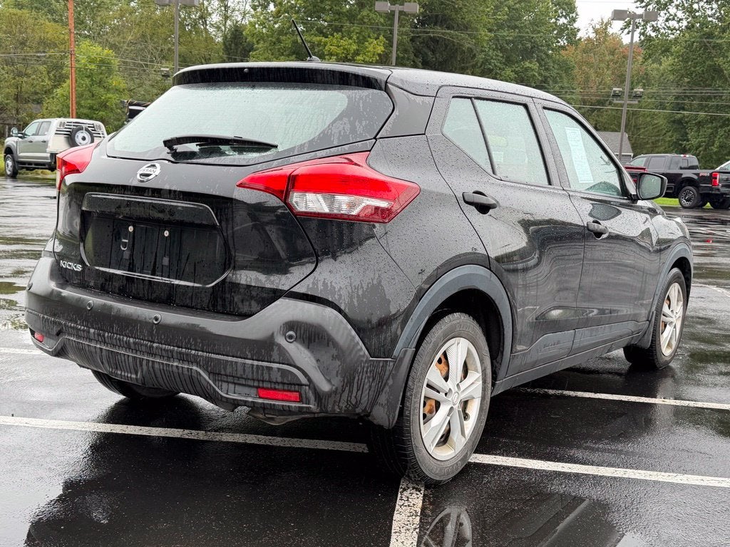 2020 Nissan Kicks S