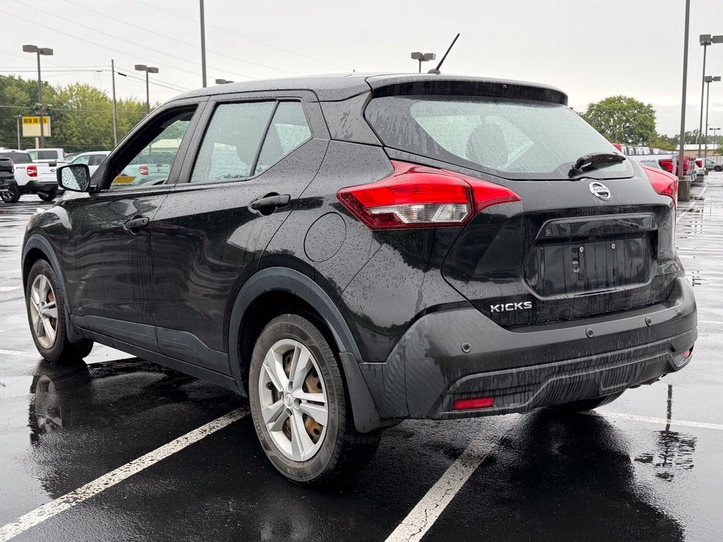 2020 Nissan Kicks S
