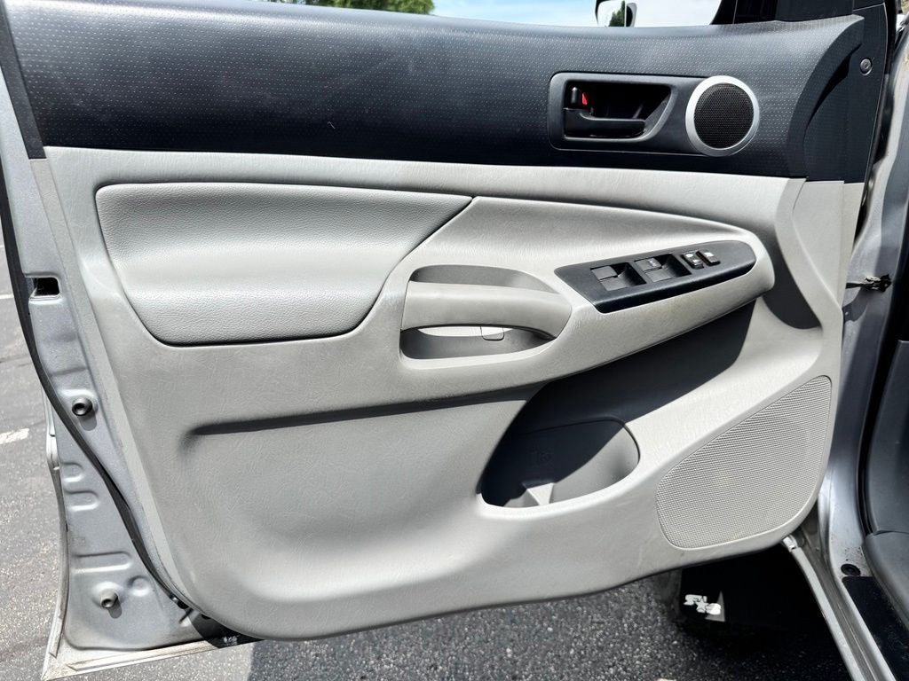 2014 Toyota Tacoma Base V6