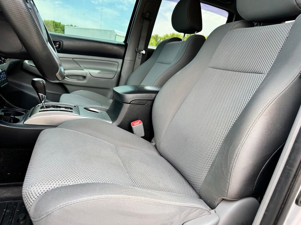 2014 Toyota Tacoma Base V6