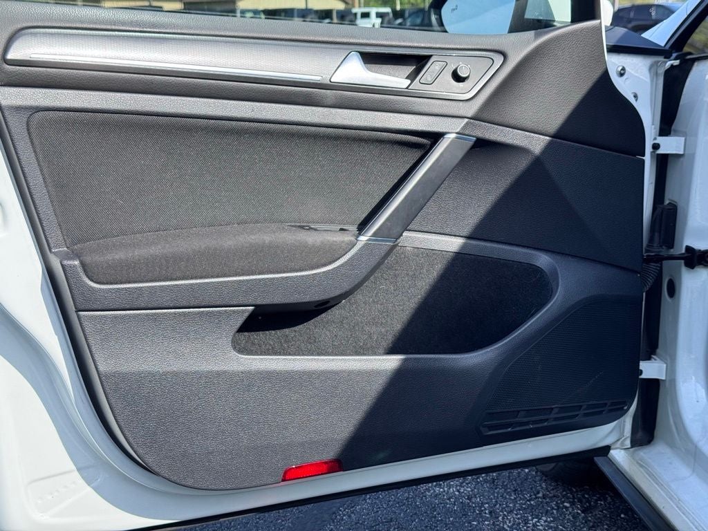 2019 Volkswagen Golf GTI 2.0T S