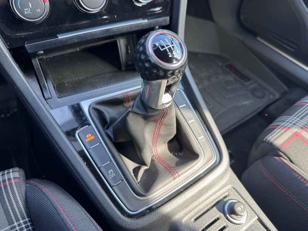 2019 Volkswagen Golf GTI 2.0T S