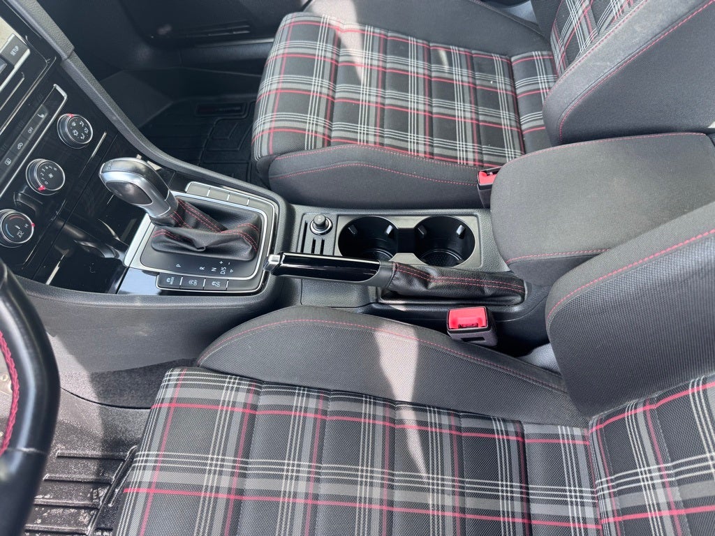 2019 Volkswagen Golf GTI 2.0T S