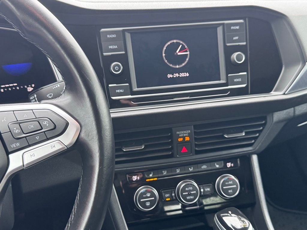 2023 Volkswagen Jetta 1.5T SE