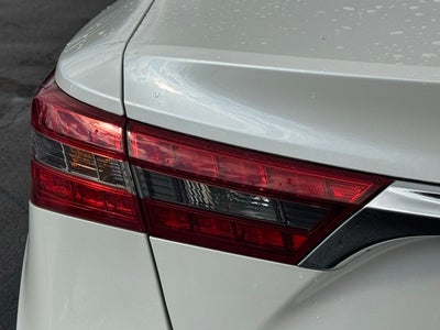 2016 Toyota Avalon Hybrid Limited