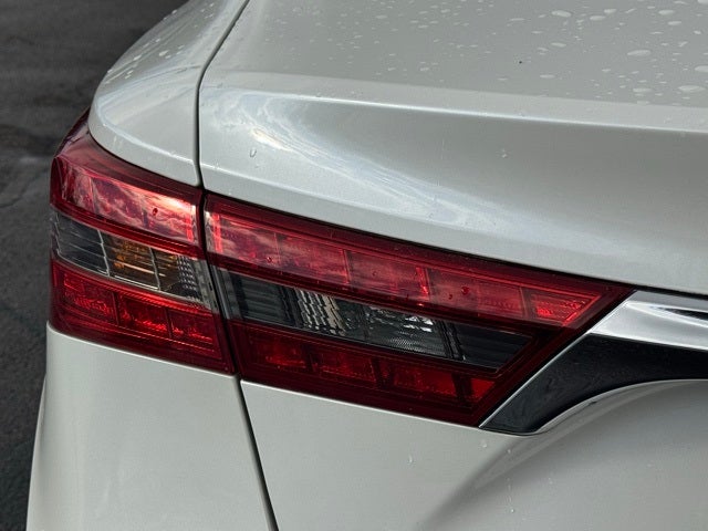 2016 Toyota Avalon Hybrid Limited