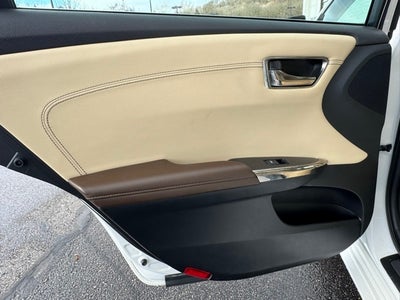 2016 Toyota Avalon Hybrid Limited