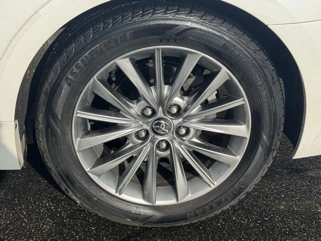 2016 Toyota Avalon Hybrid Limited