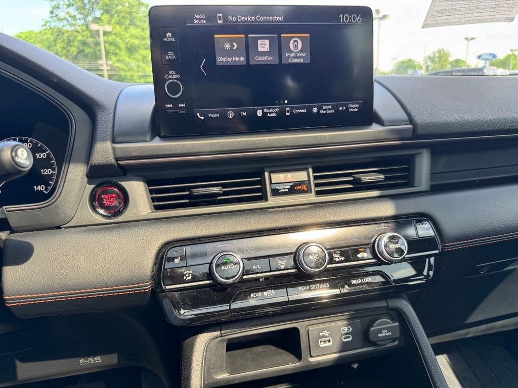 2023 Honda Pilot TrailSport