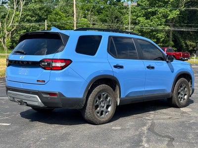 2023 Honda Pilot TrailSport