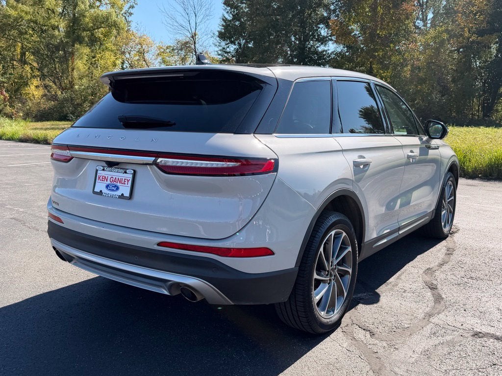 2023 Lincoln Corsair Standard