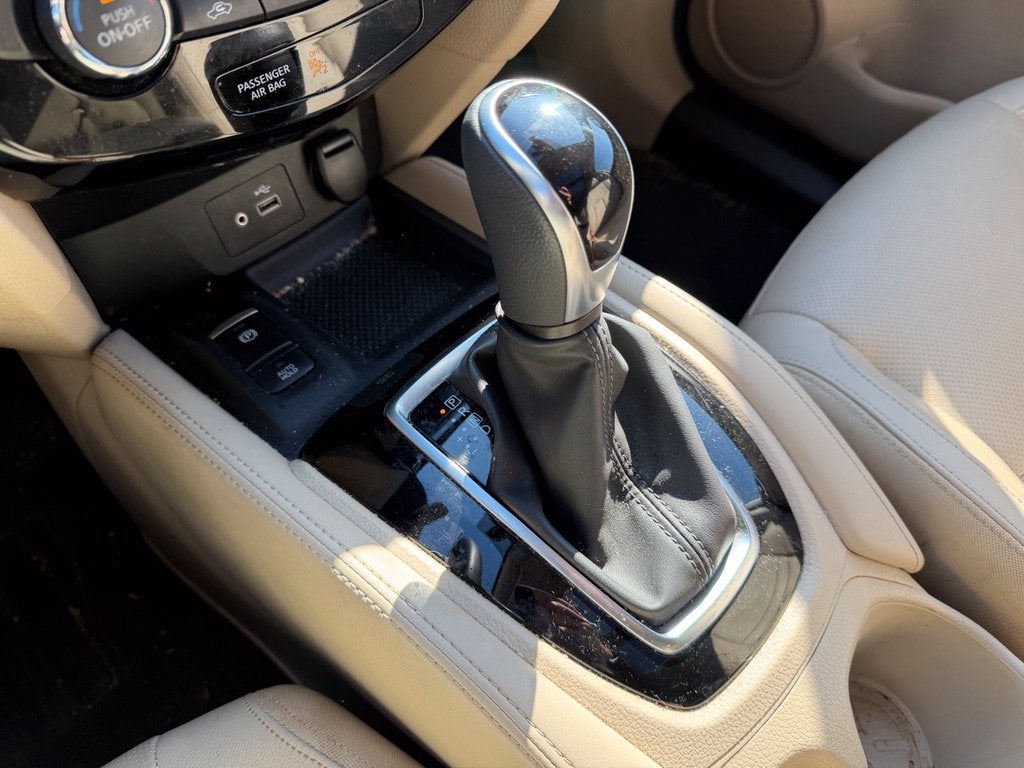 2019 Nissan Rogue SL
